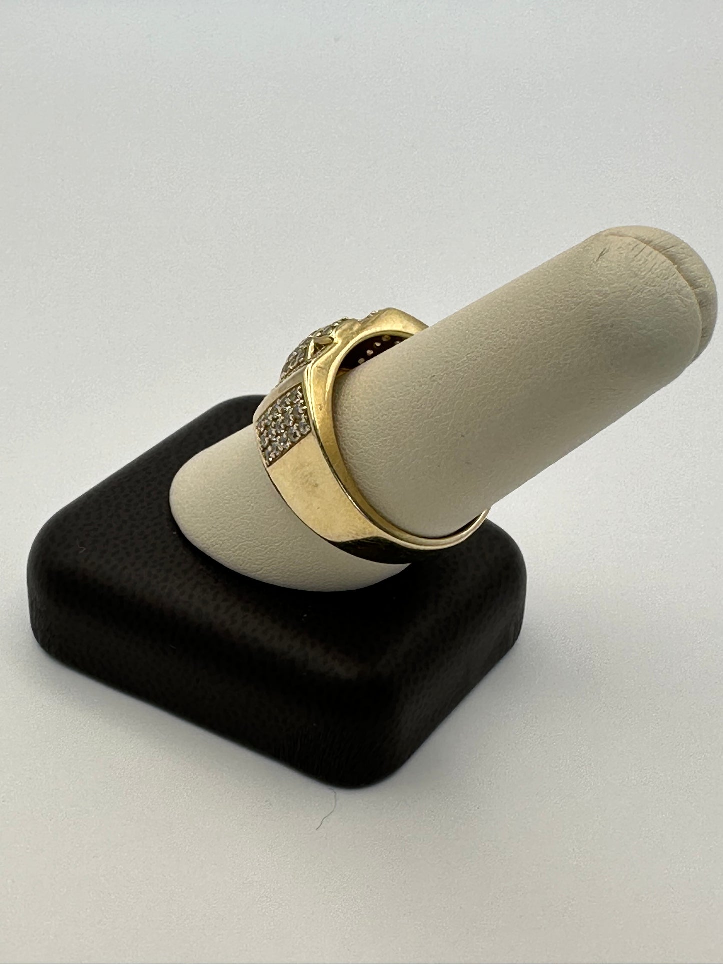 Gold Ring 10k with Diamonds