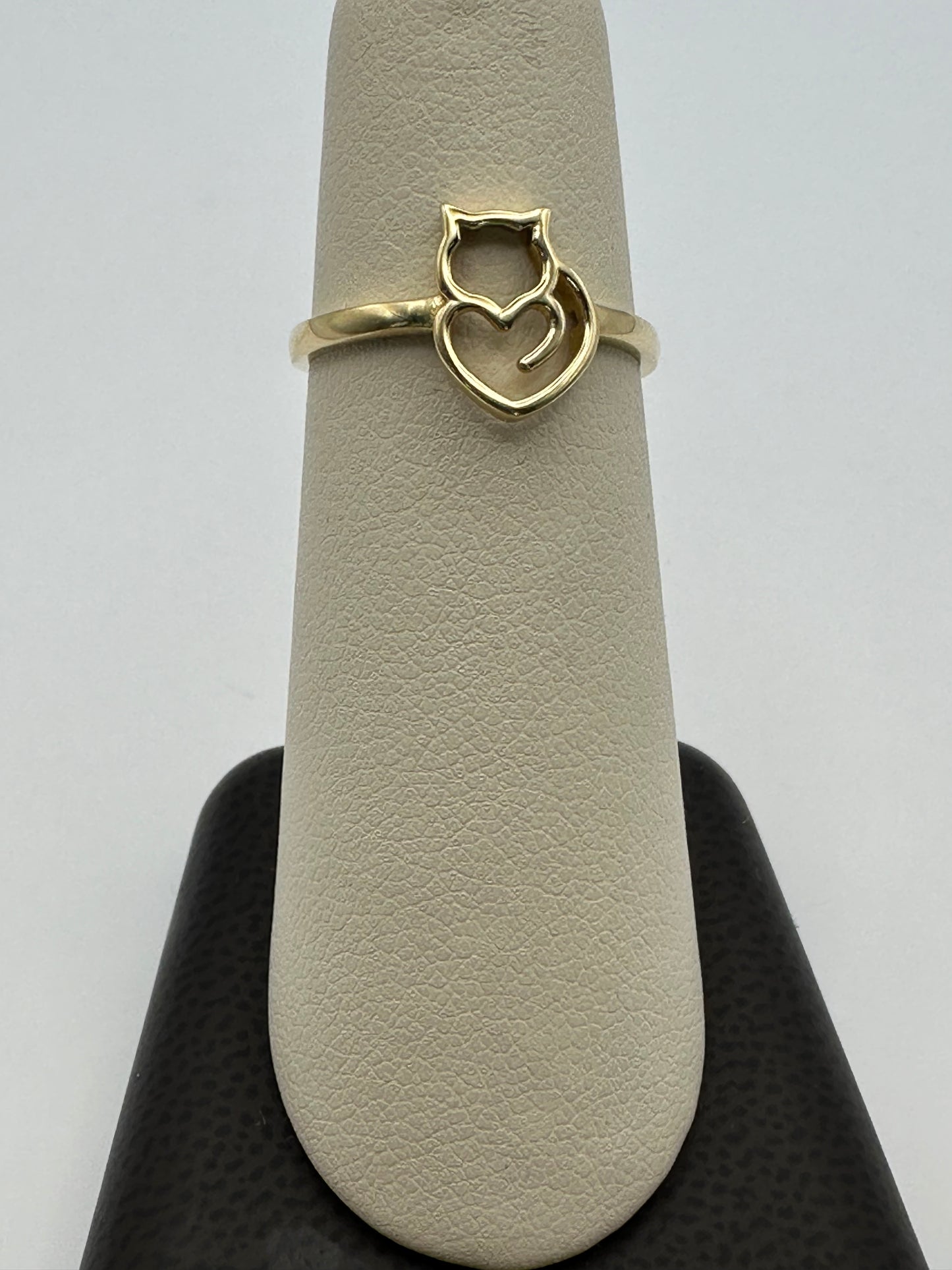 14k Yellow Gold Cat Ring