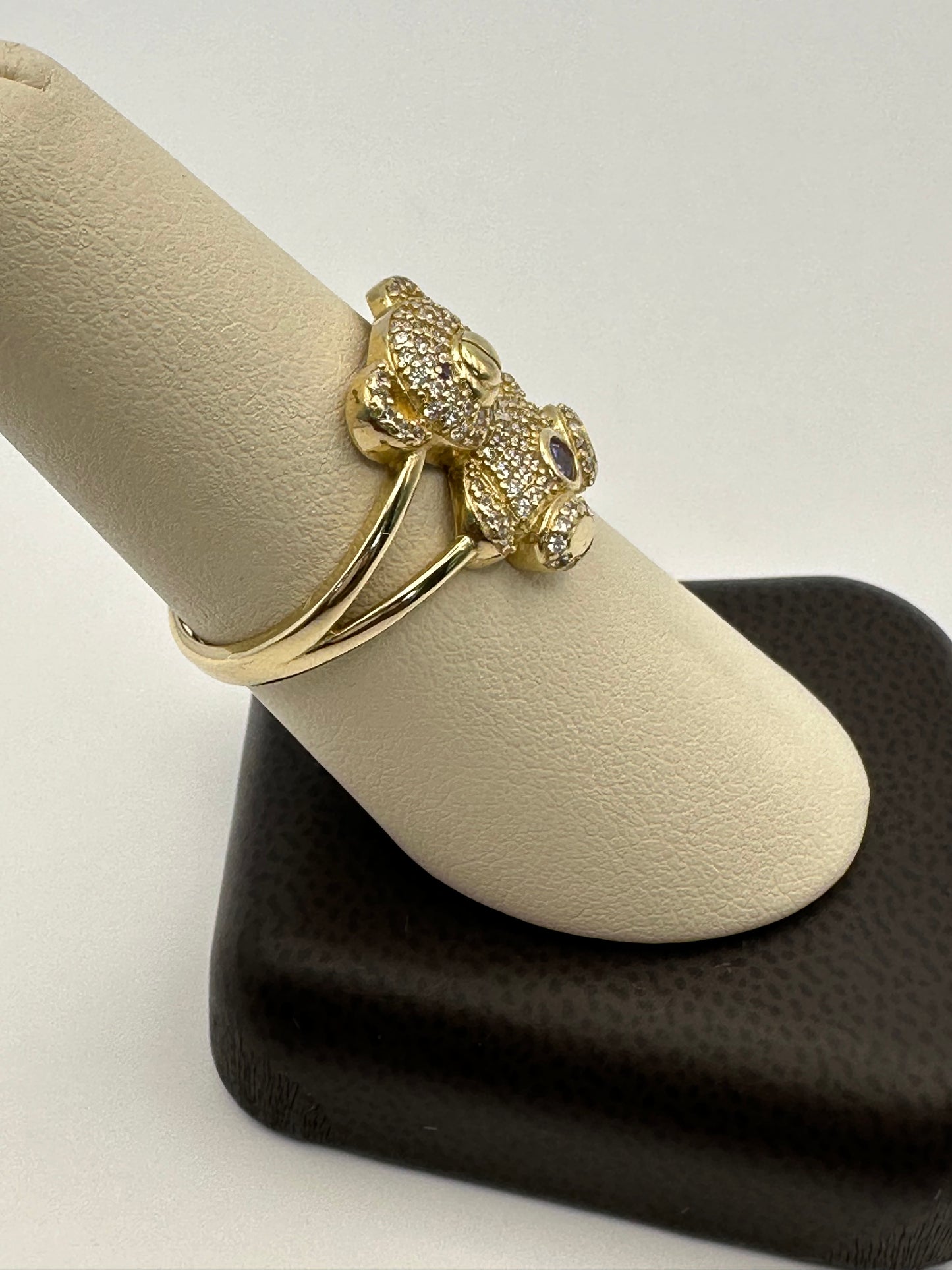 14k Yellow Gold Bear Ring with Diamonds
