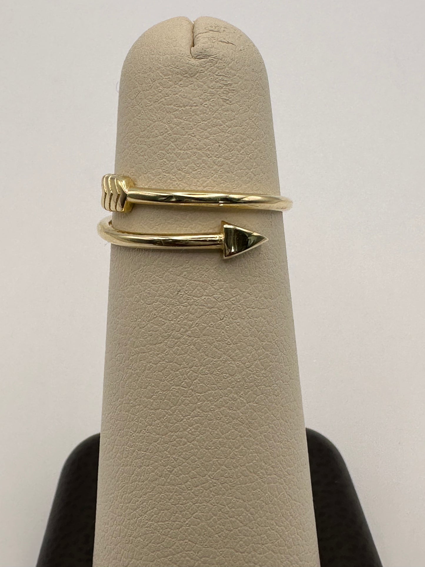 14k Gold Bow Arrow Ring
