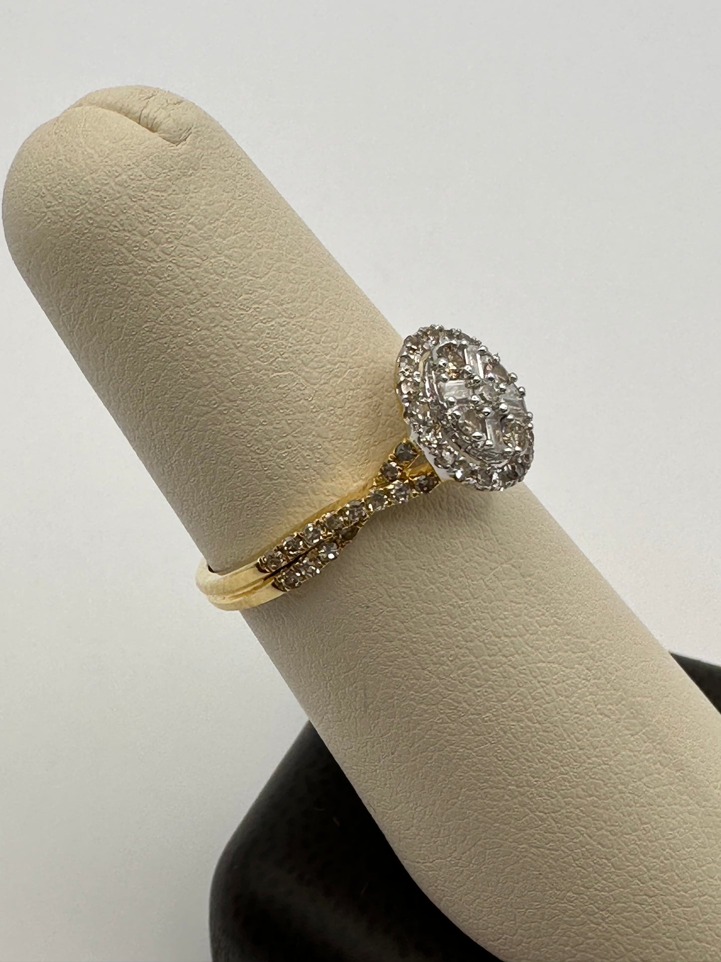 10k Gold Diamond Ring
