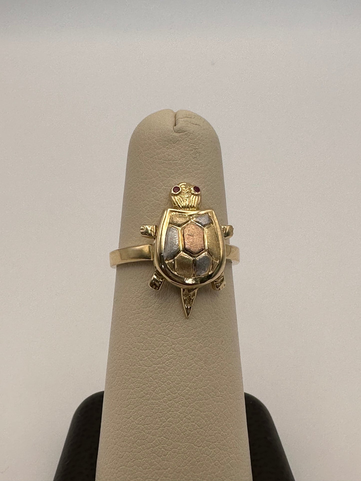 14k Tri Color Gold Moving Turtle Ring