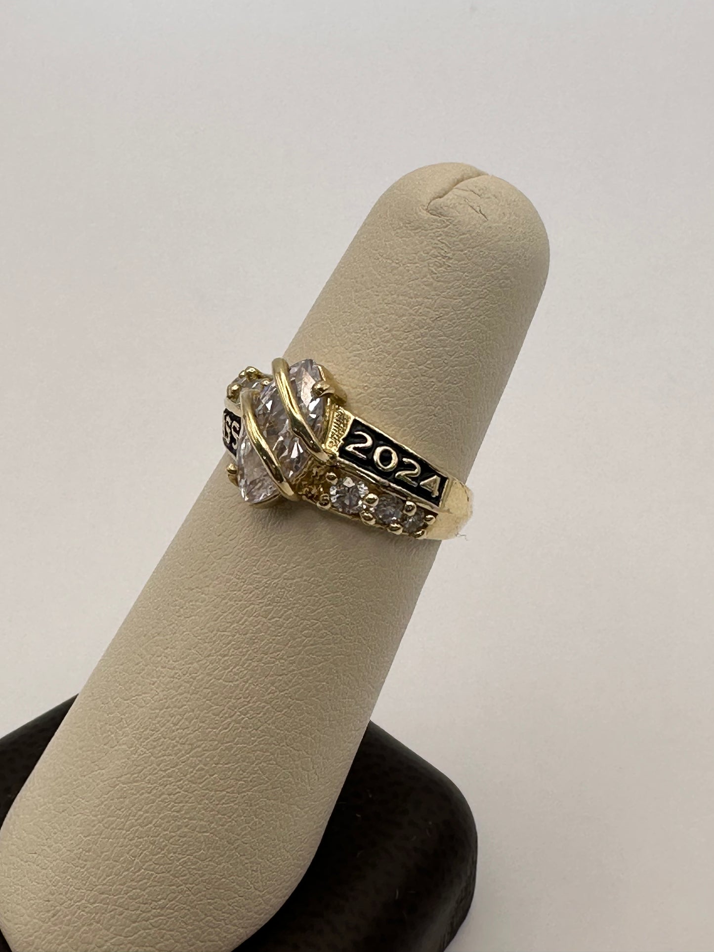 14k Graduation Ring