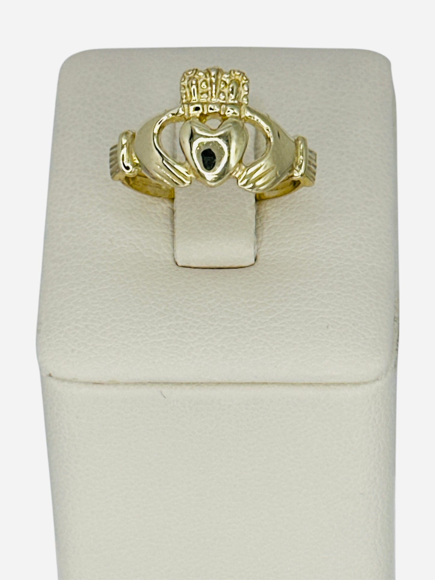 Anillo de corazon de Jesus. 10k