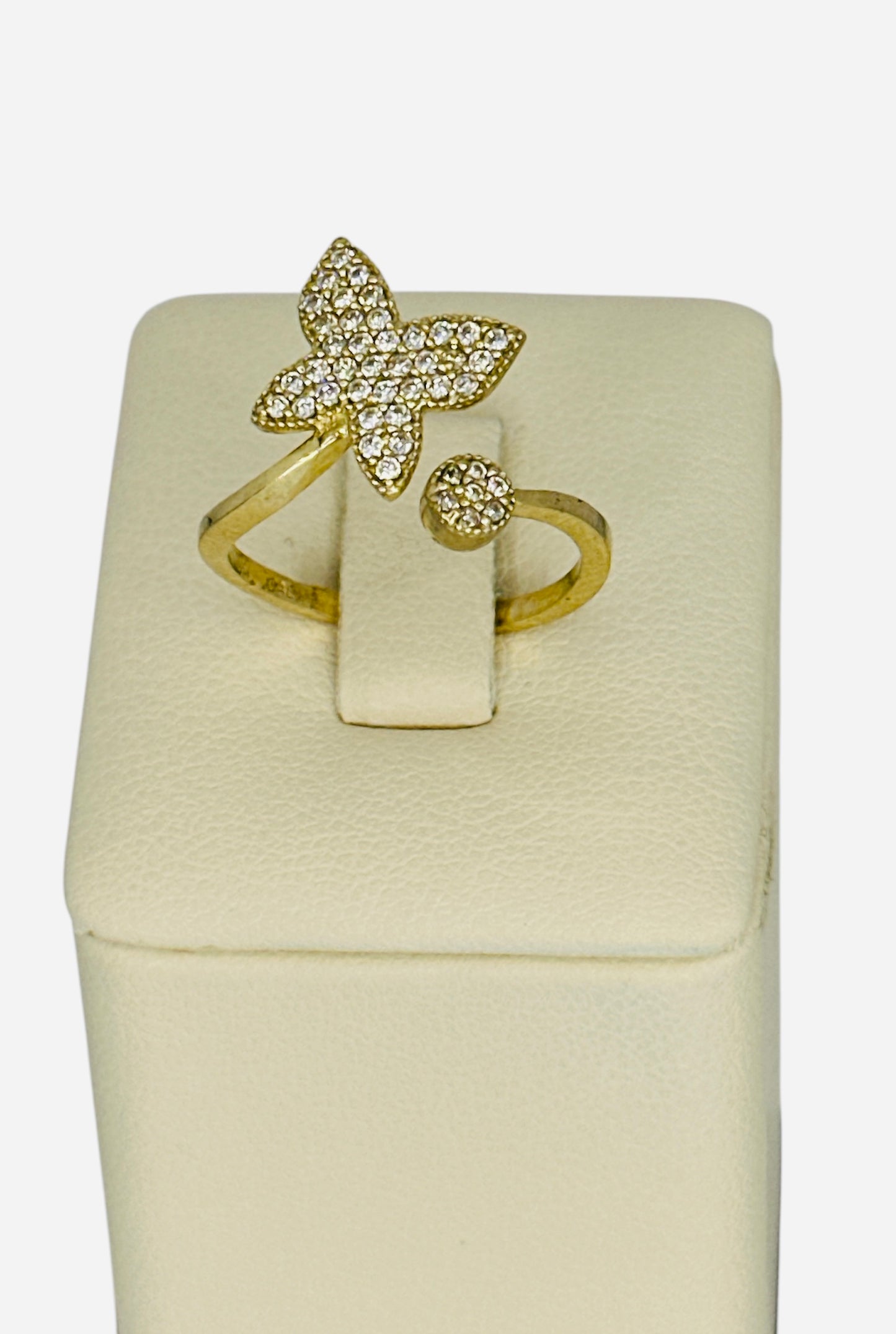 Anillo estilo mariposa 10k 2.4