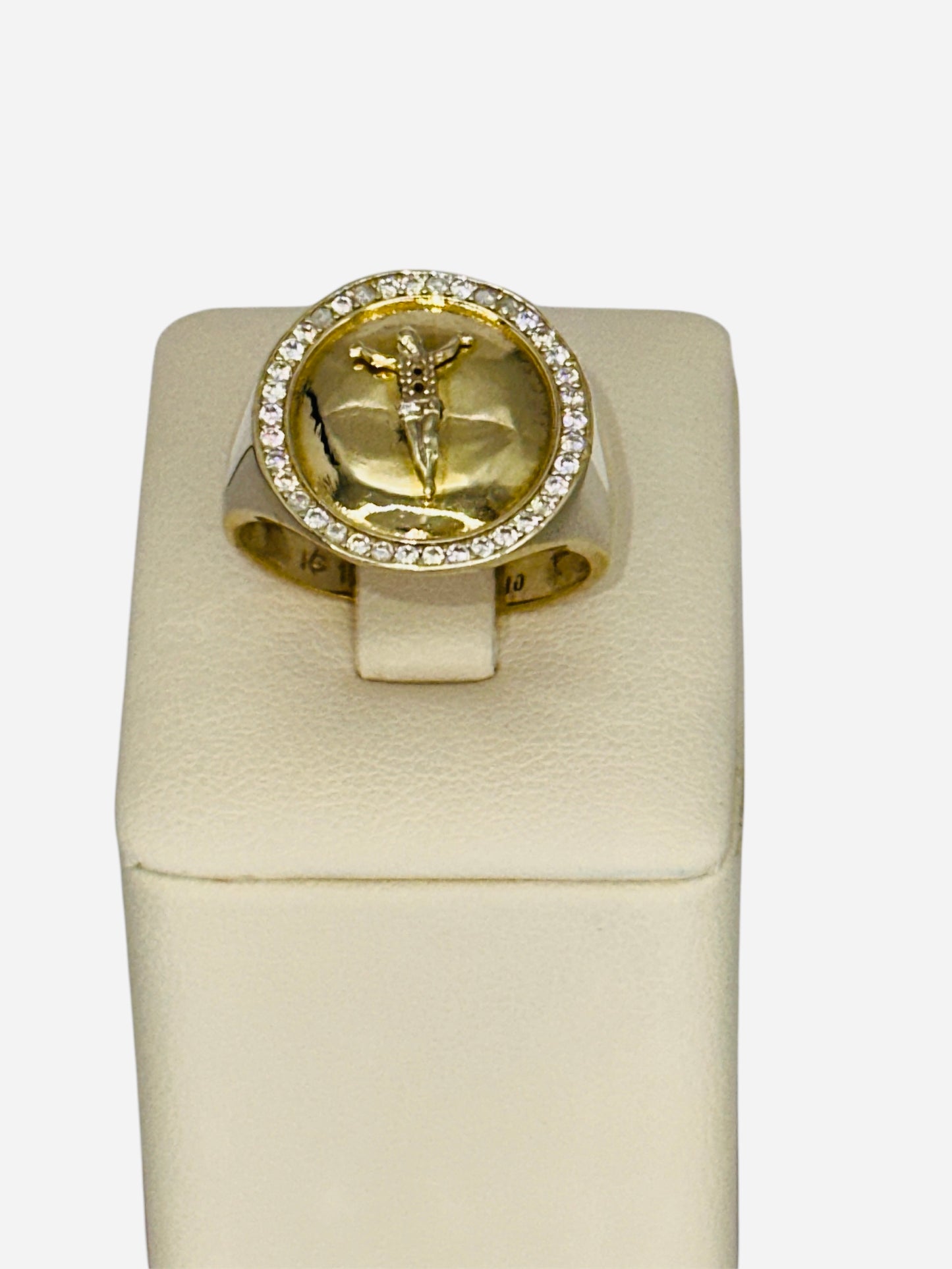 Anillo de Jesus 10k 4.6g