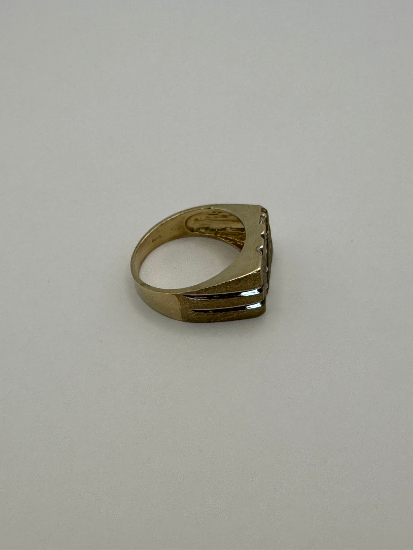 14k Unisex Yellow Gold Ring