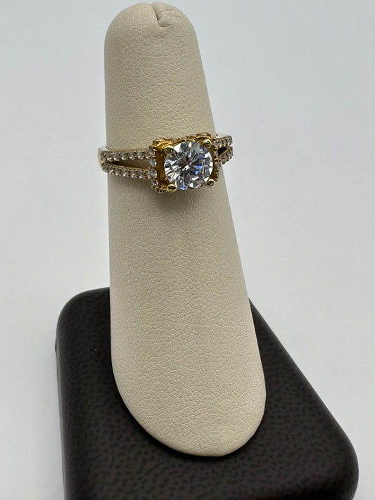 10k Gold Diamond Ring