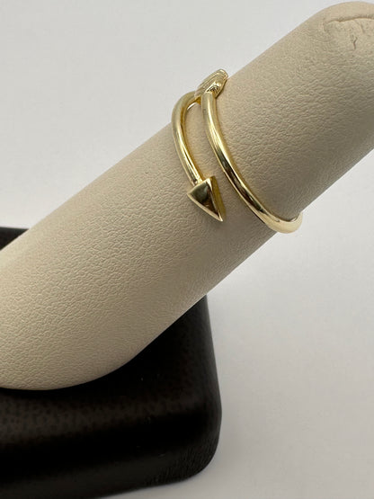 14k Gold Bow Arrow Ring