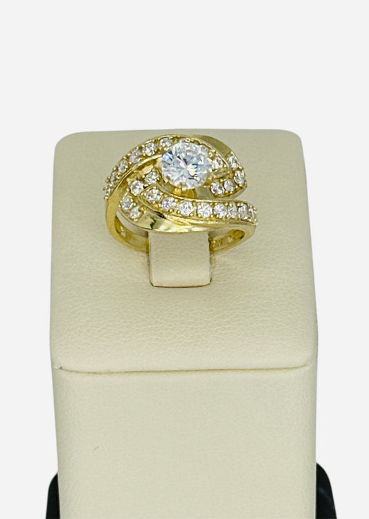 anillo con piedra blanca 10k 10.5g