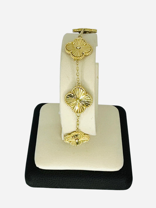 Brazalete trebol oro  10k 6.8g