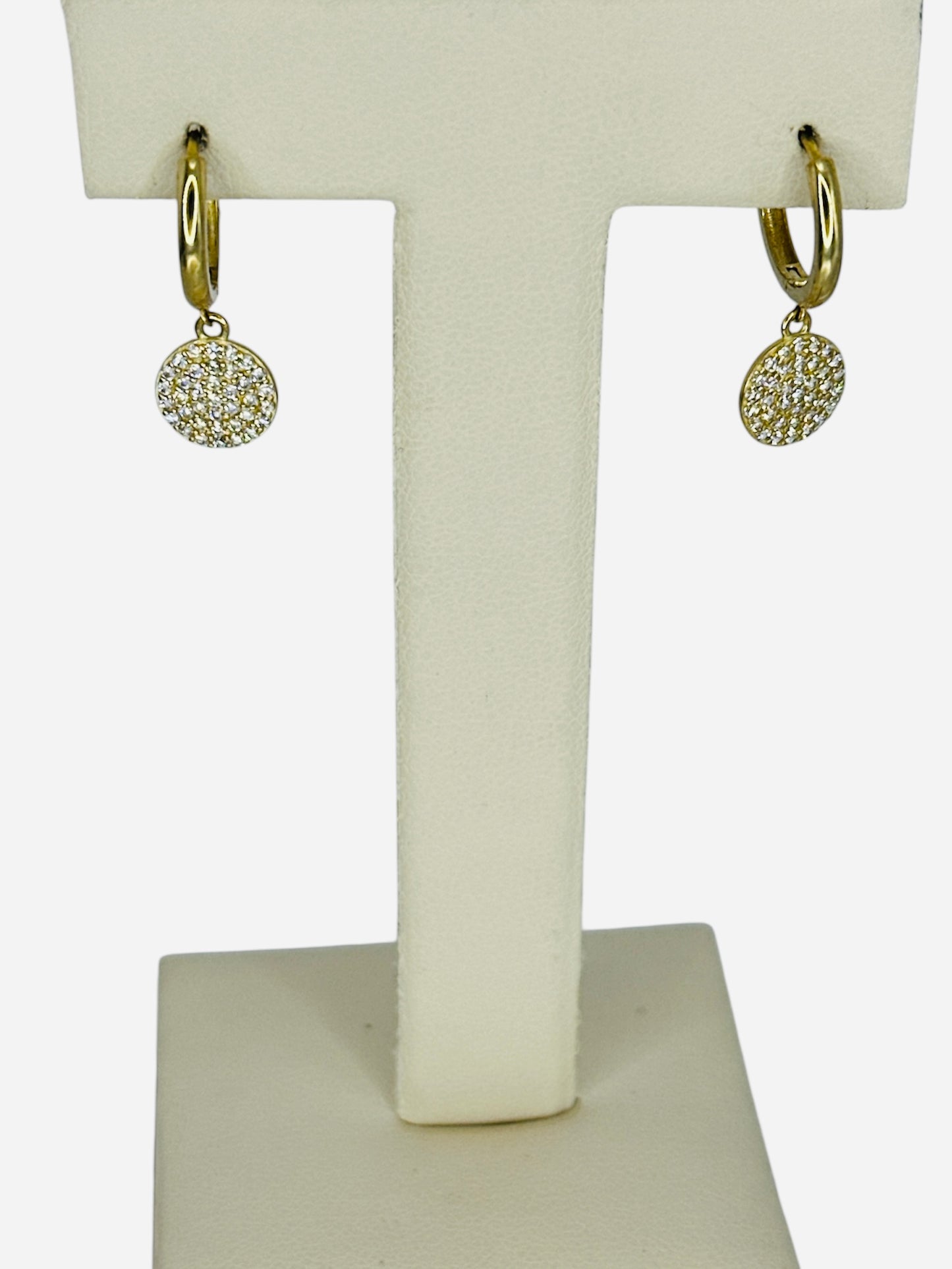 Arracadas con piedras blancas 10k 1.9g